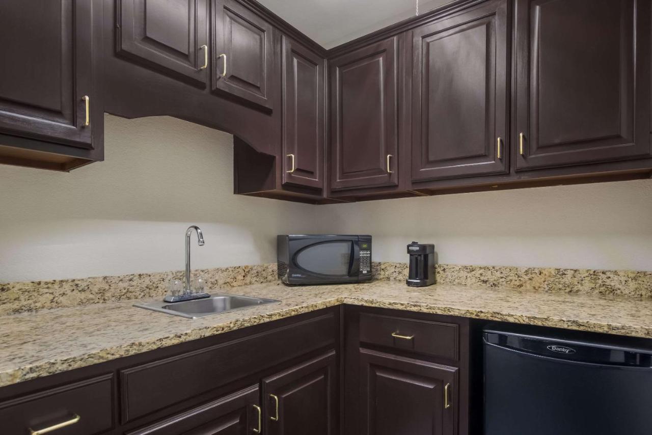 Clarion Pointe Harrodsburg-Danville Extérieur photo